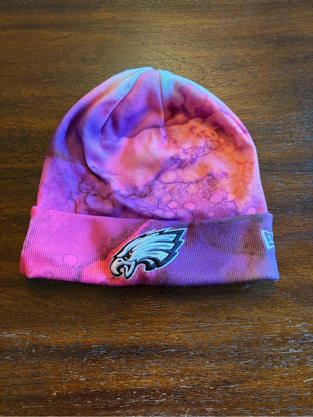 Philadelphia Eagles New Era Crucial Catch Tie Dye Beanie NFL Pink Purple OSFM